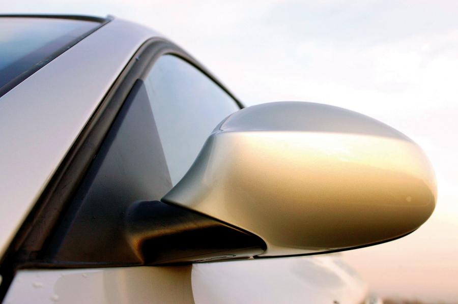 Детали экстерьера BMW 120i 5-Door (E87) 2004 года  (ZA) (фото 12 из 19)